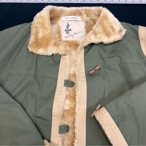 Green and Tan Fur-Lined Jacket vintage misty harbor. Made Japan. Mint. Patagonia